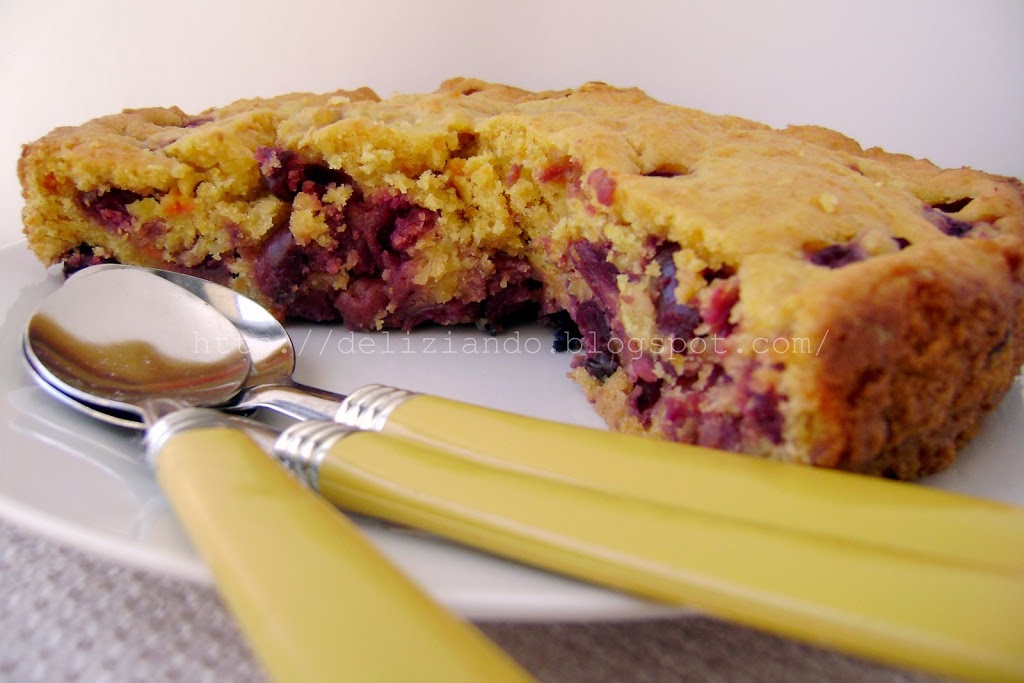 Torta di ciliegie e carote