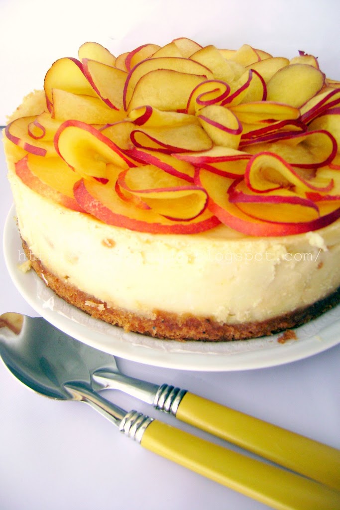 Torta di pesche e crema cotta